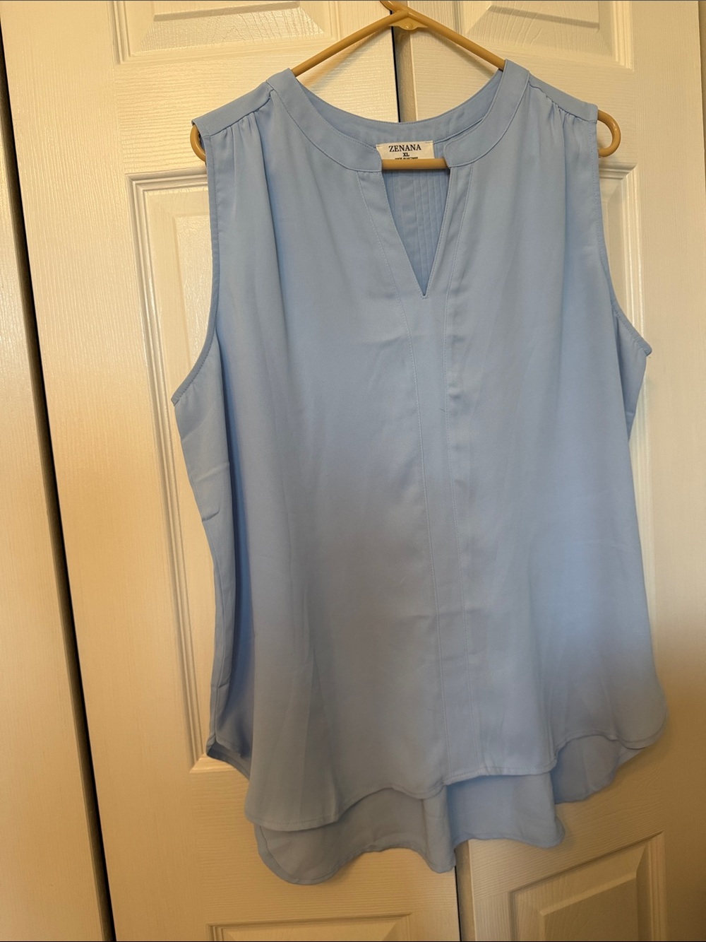 Zenana Outfitters Baby Blue Sleeveless V-Neck Layered Camisole
